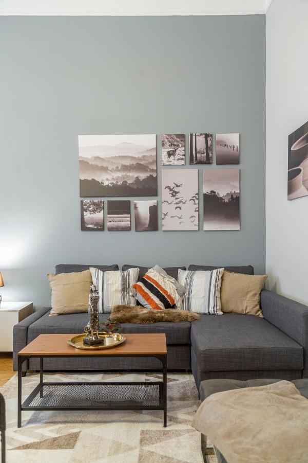 Spacious & Cozy Downtown Apartment With Balcony Budapeste Exterior foto